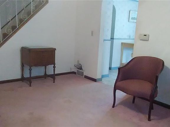 5th image of 1511 W 24th St