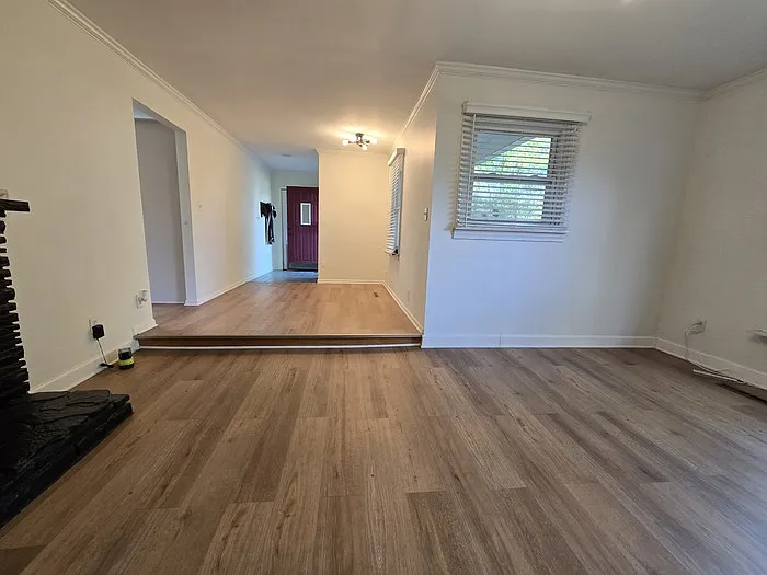 5921 Houghten Dr — Photo 9