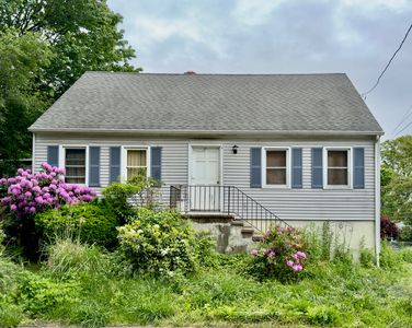 4 Robins Square East, Norwalk, CT, 06854