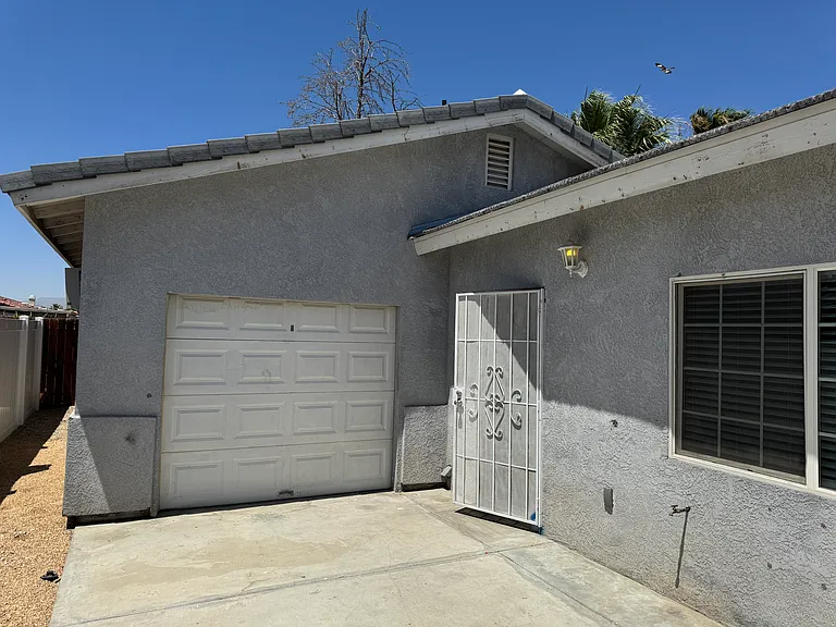 31200 Avenida Alvera #B — Photo 1