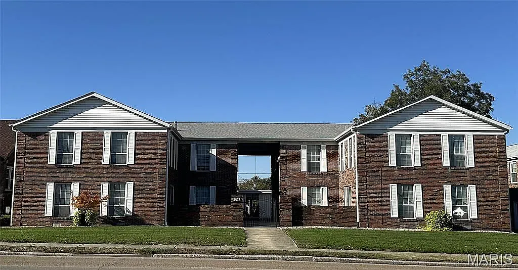 2 bed, 1100 sqft, $1,150 — Photo 1