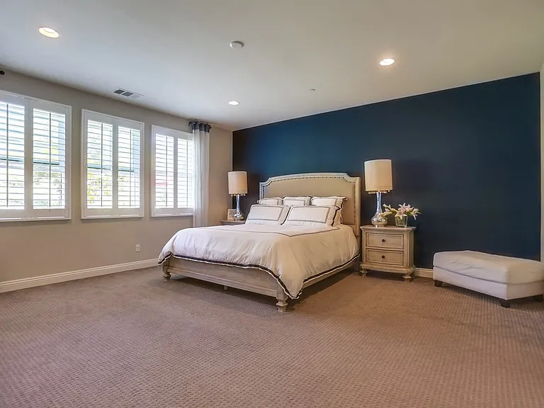 16961 Crescent Creek Dr — Photo 36