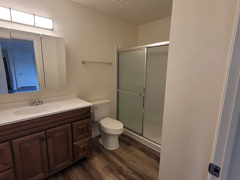 100 Sterling Hills Dr — Photo 33