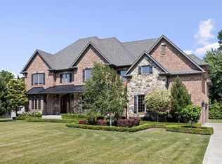 3 Dimenna Dr, Kingsville, ON N9Y 4C7
