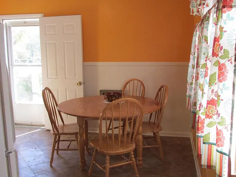 304 Walker St — Photo 8