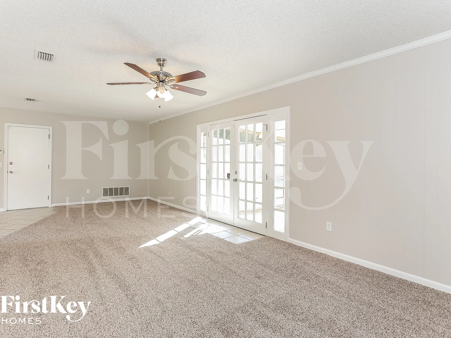 3 bed, 2.0 bath, 1277 sqft, $1,885 — Photo 3