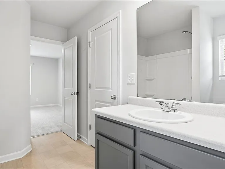 3132 Hawthorn Farm Blvd — Photo 40
