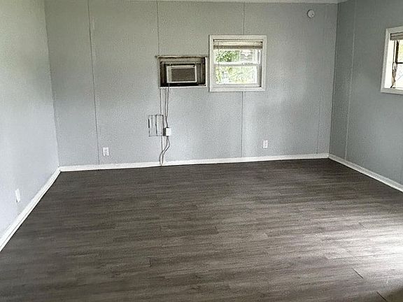 2nd image of 8281 Sevigny Dr #1