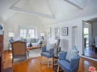 10557 Bradbury Rd, Los Angeles, CA 90064