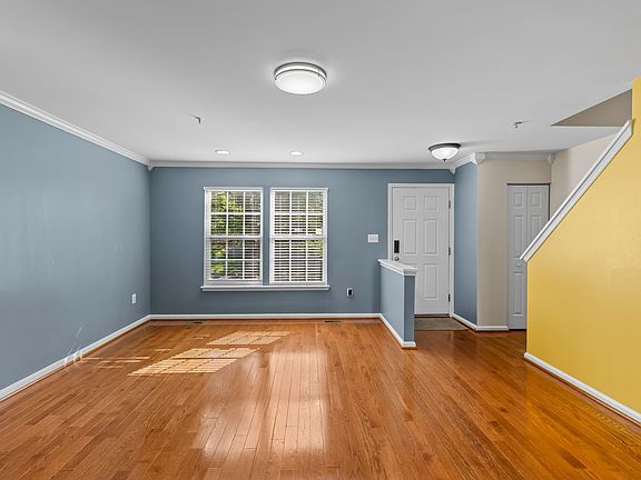 5th image of 6607 Rumfire Ct