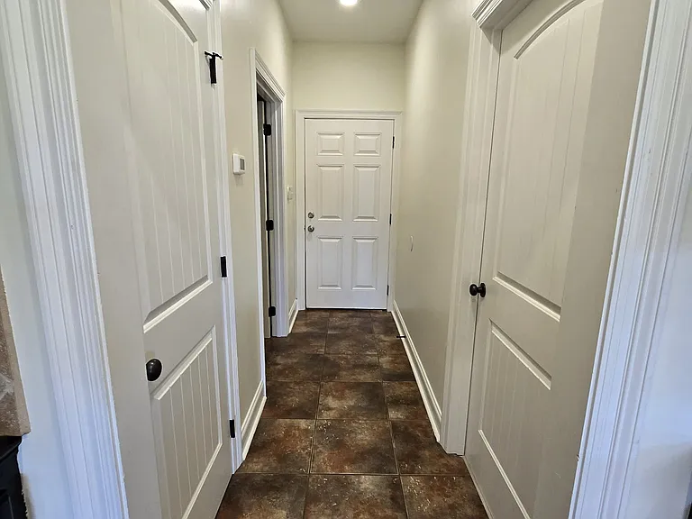 2619 E Robinwood Dr — Photo 17