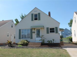 14814 Krems Ave, Maple Heights, OH 44137