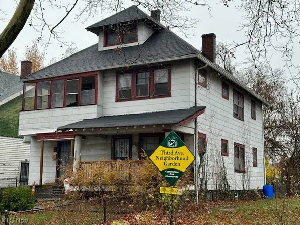 13517 3rd Ave, East Cleveland, OH 44112