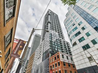 87 Peter St #3906, Toronto, ON M5V 0P1