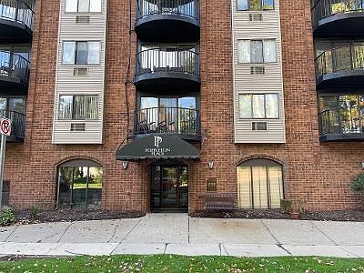 35300 Woodward Ave Apt 404, photo 10