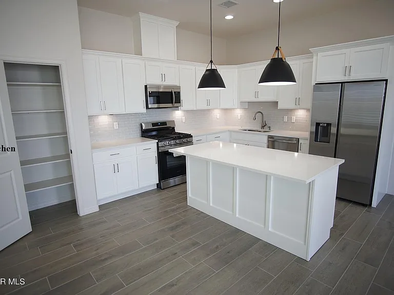 317 Playa Vista St — Photo 17