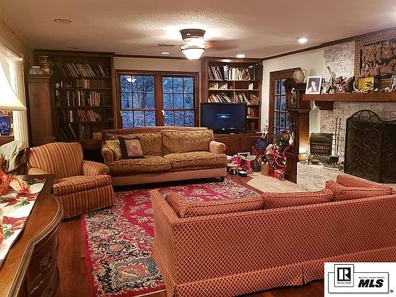 4th image of 614 Northwood Dr