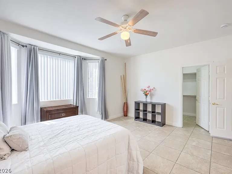 437 Eternity St — Photo 24