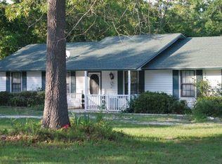 4550 Chipmunk Rd, Middleburg, FL 32068