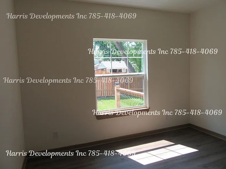 312 S Cherry St — Photo 14