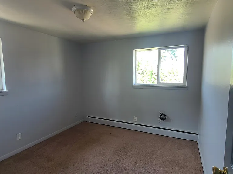 82 Mallory Rd #3 — Photo 10