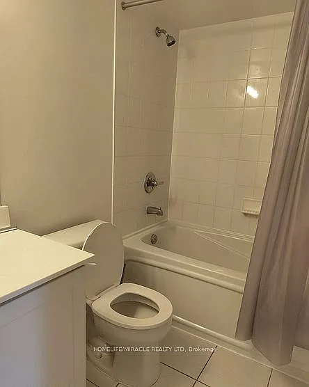 1 bed, $2,400 — Photo 3