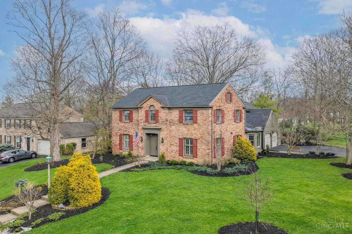 6604 Madeira Hills Dr, Cincinnati, OH 45243 | Zillow