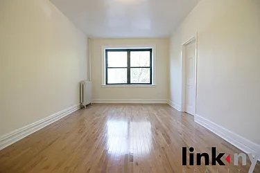 Rented by Link NY Realty