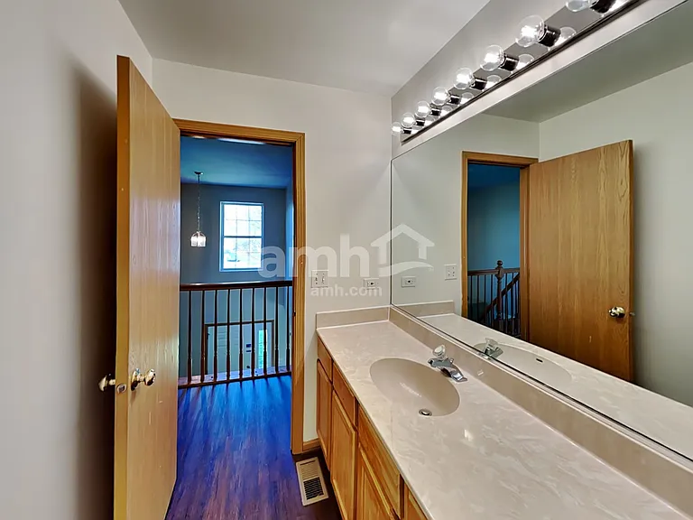 1808 Brockway Pond Ct — Photo 18