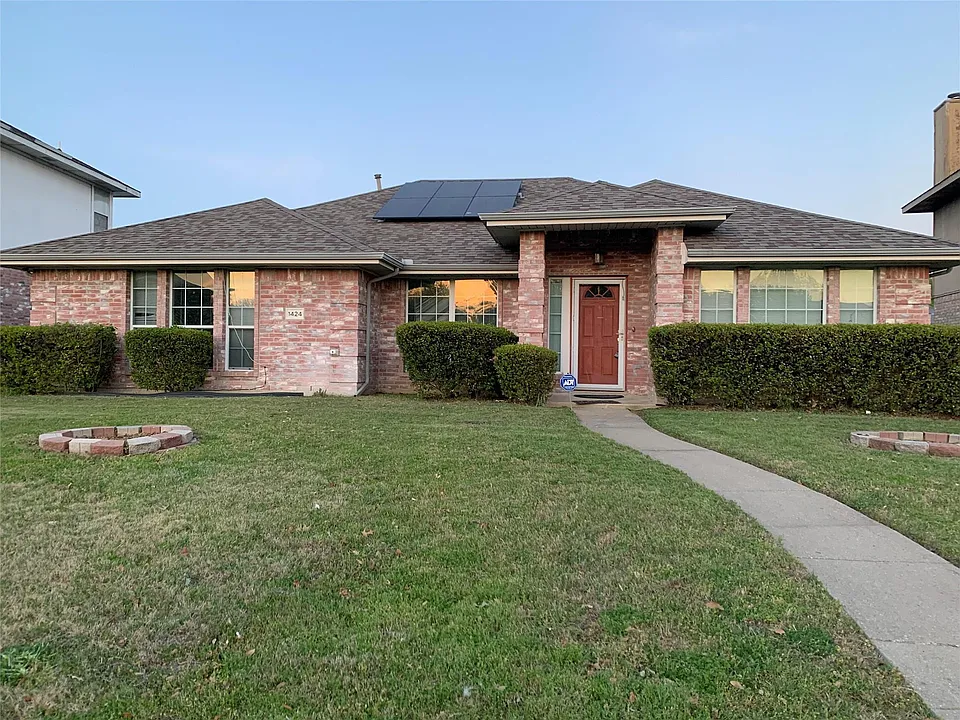 1424 Chapman Dr