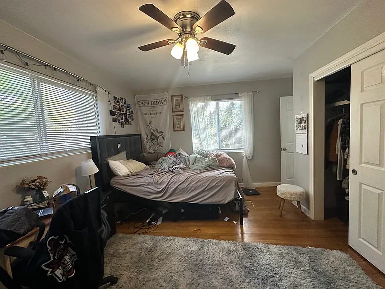 3125 W University Ave — Photo 19