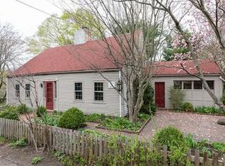 6 Bartlett Pl, Amesbury, MA 01913