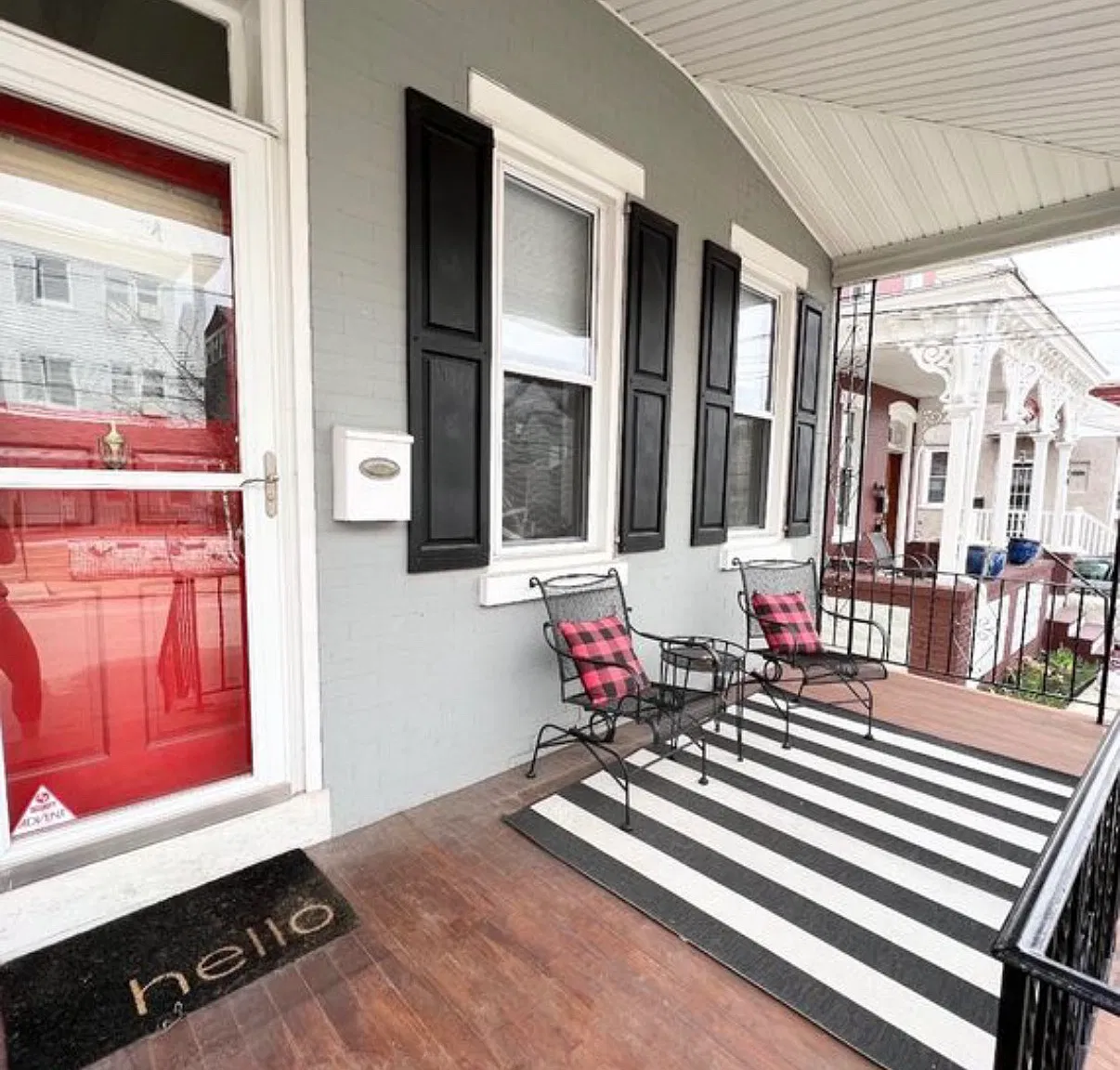 3 bed, 1.5 bath, $1,450 — Photo 1
