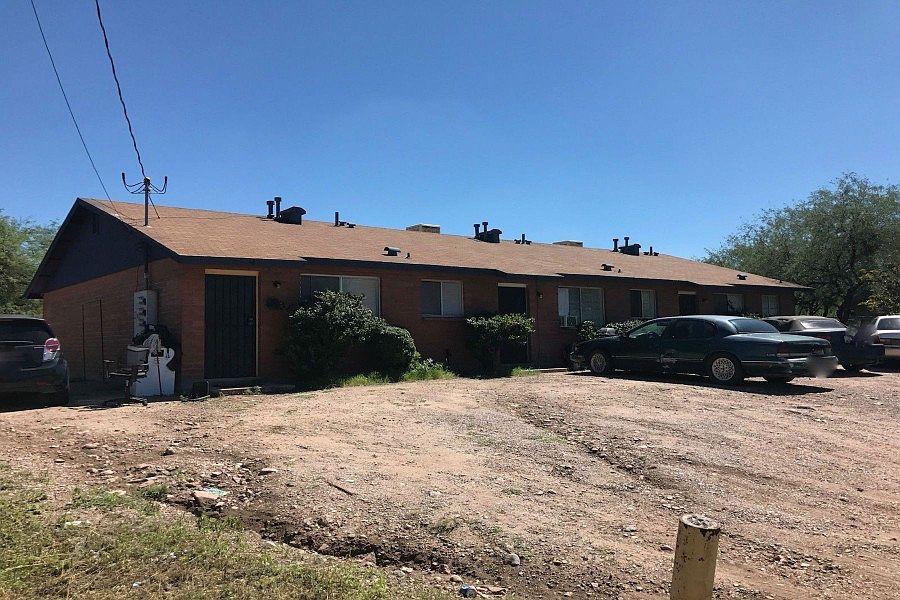 2nd image of 425 Jojoba Ct