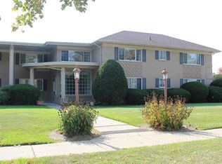 2311 Walton Blvd UNIT 43, Rochester Hills, MI 48309