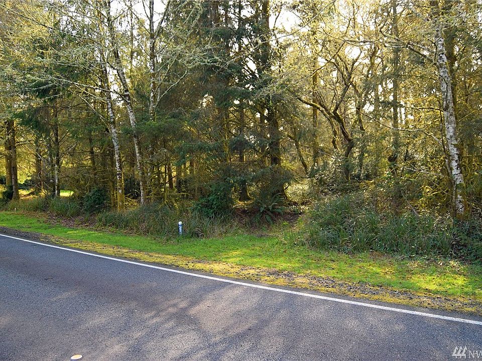 1st image of 313 Duck Lake Dr SE