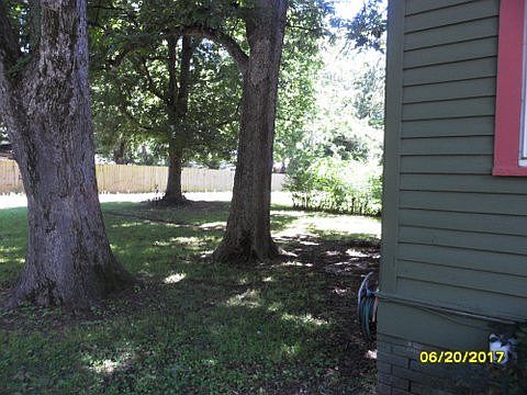 4th image of 4 Park Pl