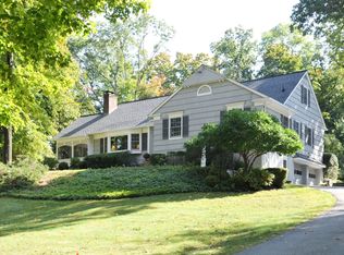 266 Hamilton Rd, Chappaqua, NY 10514