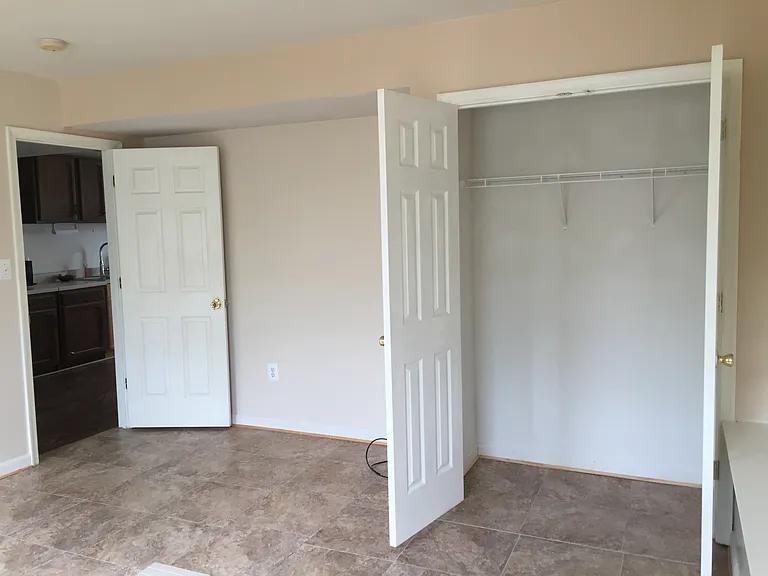 1214 Palladian Way #1 — Photo 3