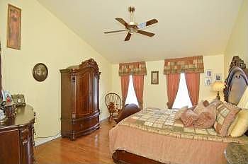 4th image of 3804 Rosemoor Gardens Ct