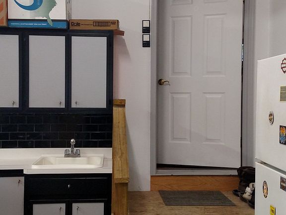 Sink & storage in Garage
