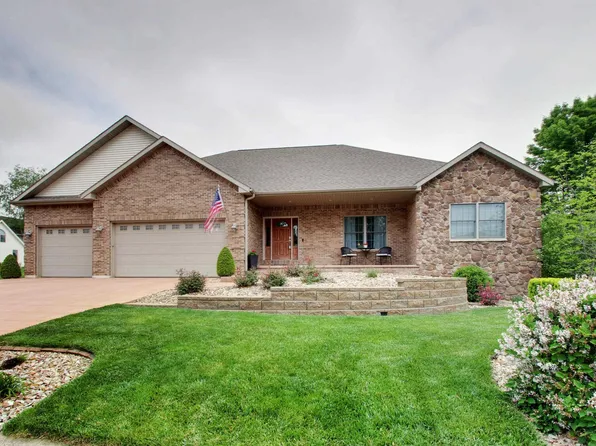 5415 Glencrie Dr, Quincy, IL 62305