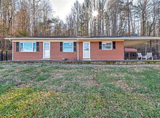 541 Pennell Rd, Moravian Falls, NC 28654