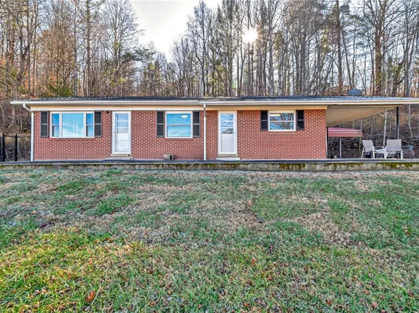 541 Pennell Rd, Moravian Falls, NC 28654