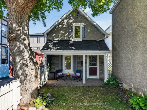 319 Savard Ave, Ottawa, ON K1L 7S1
