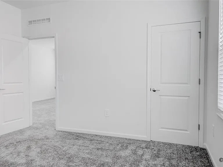 2207 Sweet Honey Ln — Photo 39