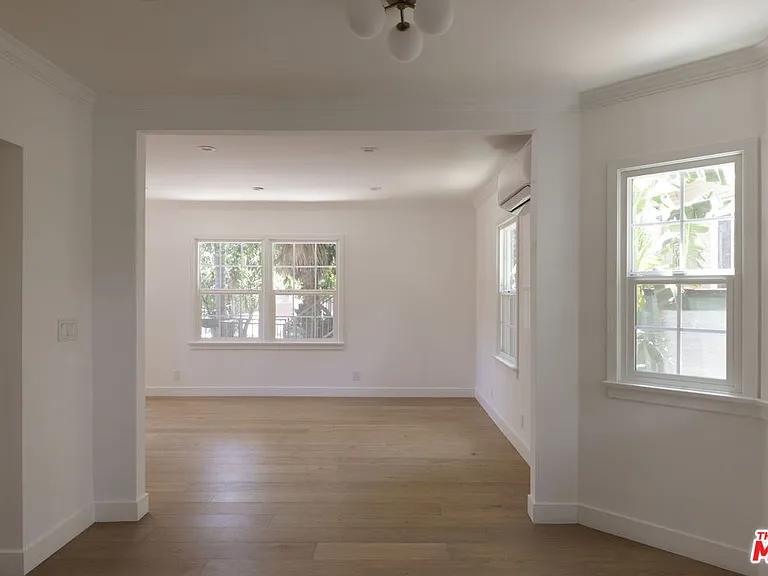 3047 Perlita Ave — Photo 9