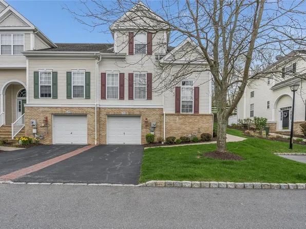 171 Augusta Ter, Easton, PA 18042