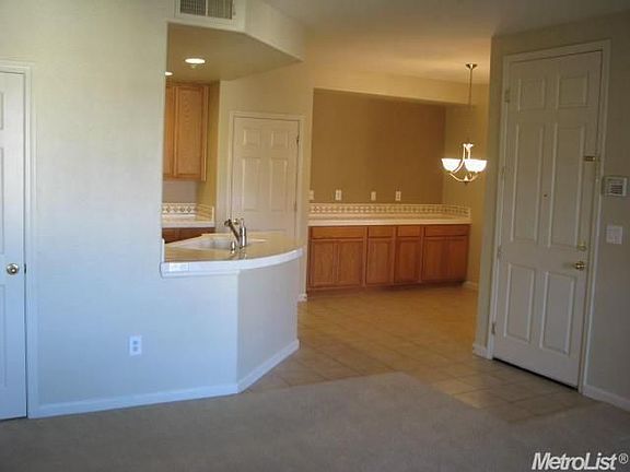 5th image of 6581 Hearthstone Cir APT 1531