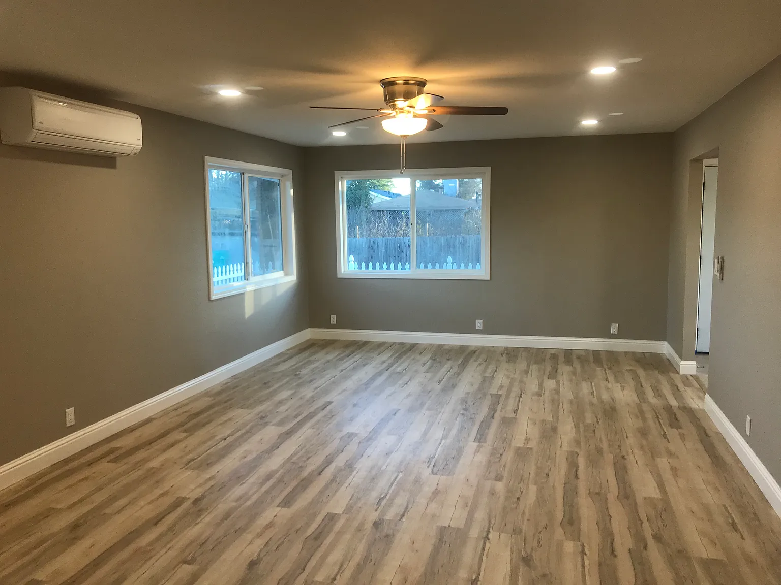 420 Stutsman Rd — Photo 2